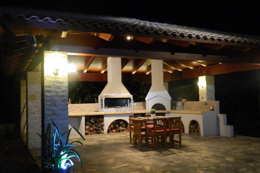 Fiore Di Rodi - Private Pool, Jacuzzi And Barbecue 이알리소스 외부 사진